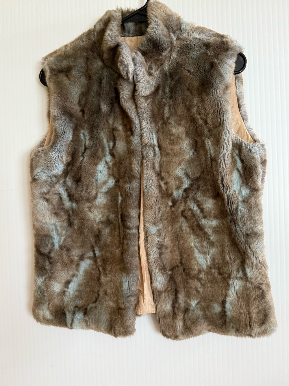 Womenβs Vintage Planet Funk Faux Fur Vest - Camo design Small